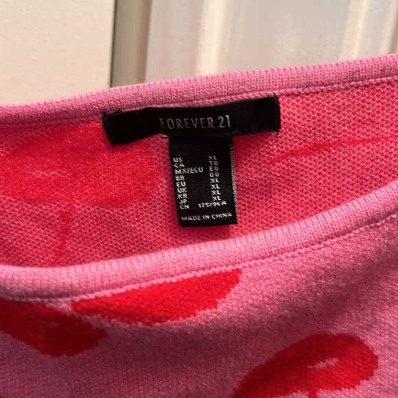 Cherry Print Sweater-Knit Cropped Cami - Picture 3 of 4